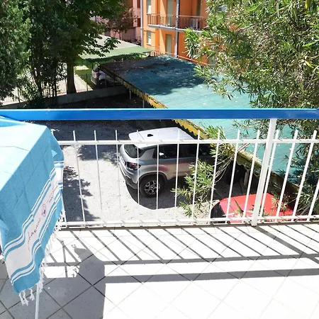 Casa Oleandro Γκράντο